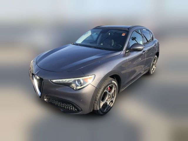 2018 Alfa Romeo Stelvio Sport