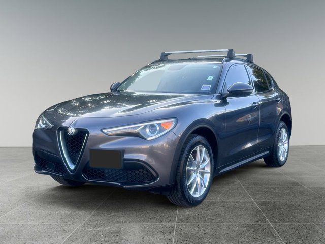 2018 Alfa Romeo Stelvio Sport