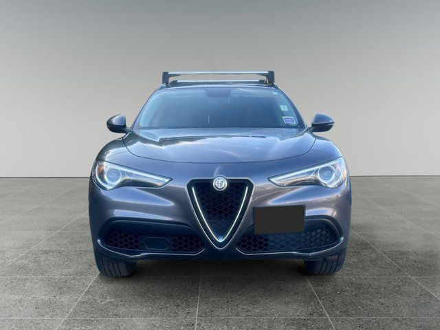 2018 Alfa Romeo Stelvio Sport