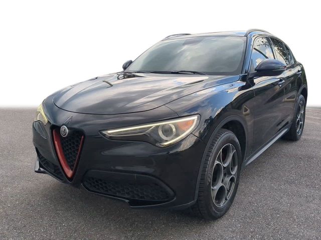 2018 Alfa Romeo Stelvio Sport