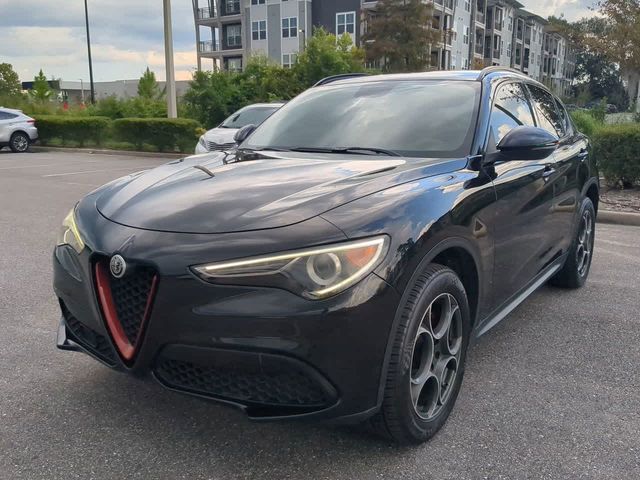 2018 Alfa Romeo Stelvio Sport