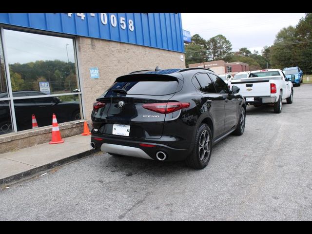 2018 Alfa Romeo Stelvio Sport