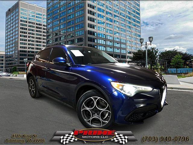 2018 Alfa Romeo Stelvio Sport