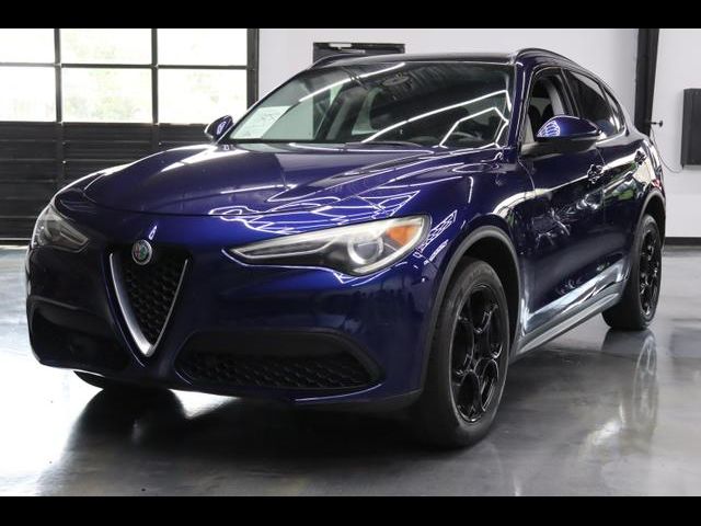 2018 Alfa Romeo Stelvio Sport