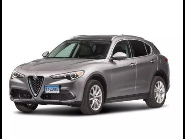 2018 Alfa Romeo Stelvio Base