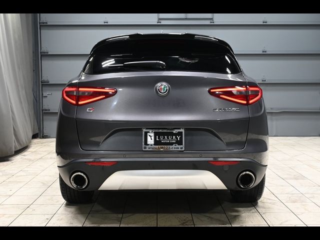 2018 Alfa Romeo Stelvio Ti