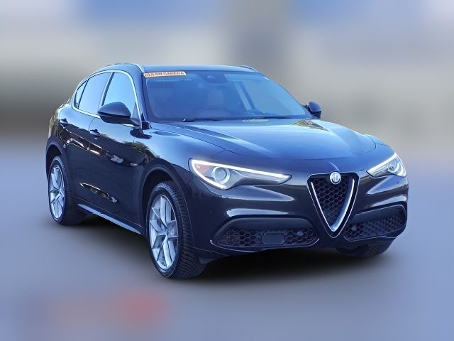 2018 Alfa Romeo Stelvio Ti