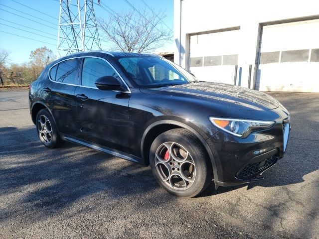 2018 Alfa Romeo Stelvio Ti