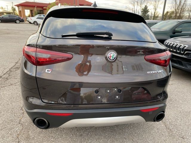 2018 Alfa Romeo Stelvio Ti