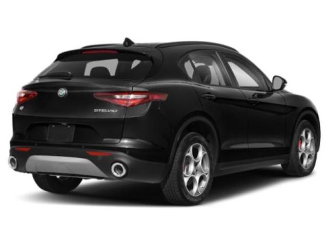 2018 Alfa Romeo Stelvio Ti