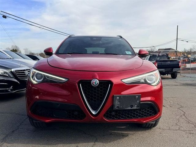 2018 Alfa Romeo Stelvio Ti Sport