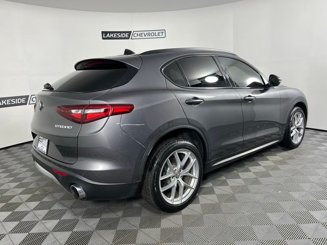 2018 Alfa Romeo Stelvio Ti Sport