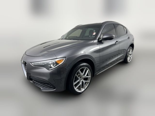 2018 Alfa Romeo Stelvio Ti Sport