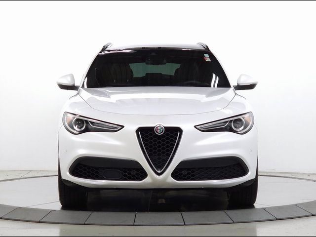 2018 Alfa Romeo Stelvio Ti Sport