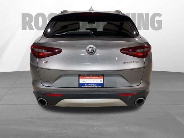 2018 Alfa Romeo Stelvio Ti Sport