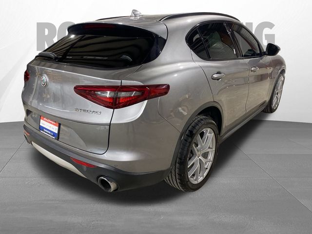 2018 Alfa Romeo Stelvio Ti Sport