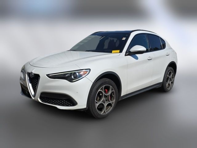 2018 Alfa Romeo Stelvio Ti Sport