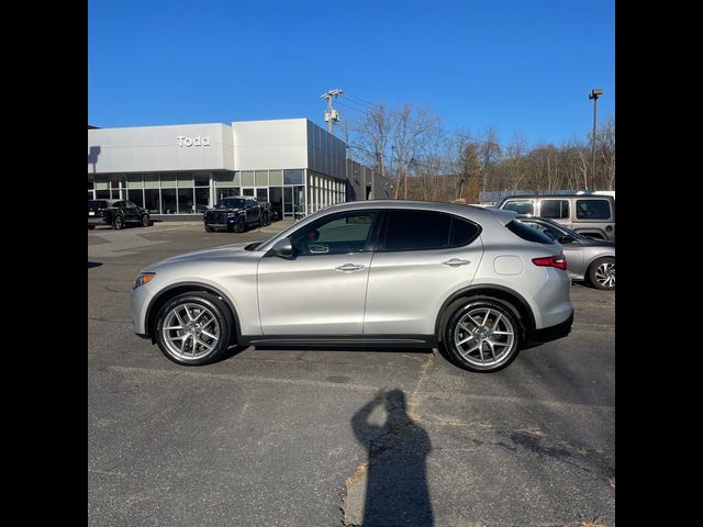 2018 Alfa Romeo Stelvio Ti Sport