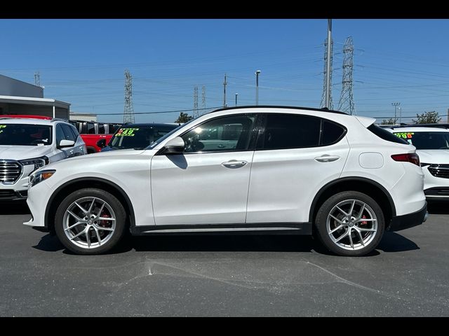 2018 Alfa Romeo Stelvio Ti Sport