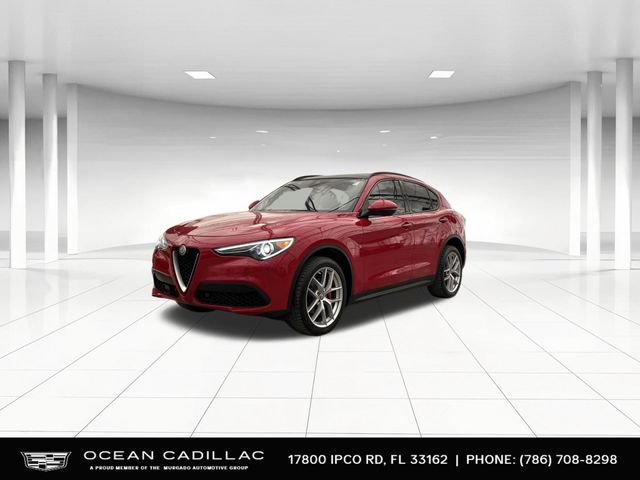 2018 Alfa Romeo Stelvio Ti Sport