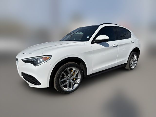 2018 Alfa Romeo Stelvio Ti Sport