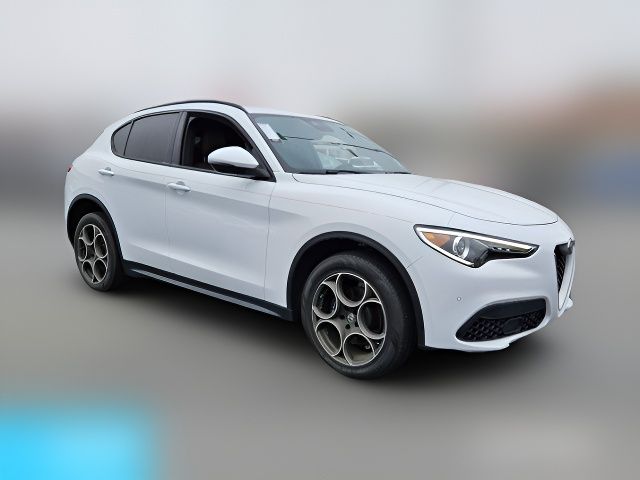 2018 Alfa Romeo Stelvio Ti Sport