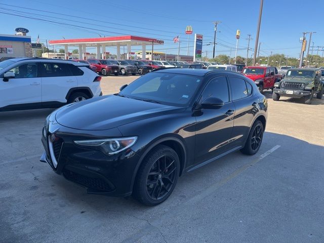 2018 Alfa Romeo Stelvio Ti Sport