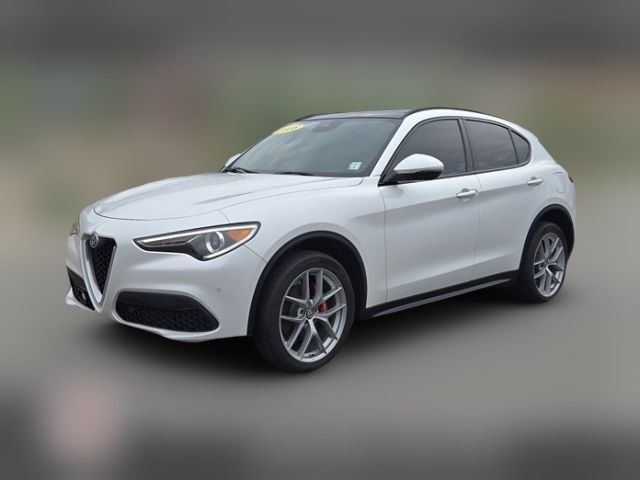 2018 Alfa Romeo Stelvio Ti Sport