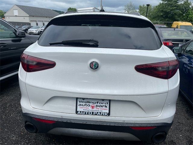 2018 Alfa Romeo Stelvio Ti Sport