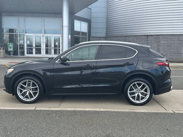 2018 Alfa Romeo Stelvio Ti Lusso