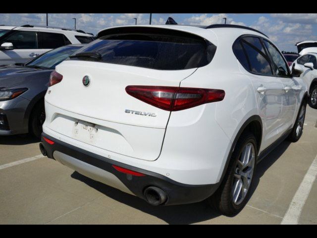 2018 Alfa Romeo Stelvio Ti Sport