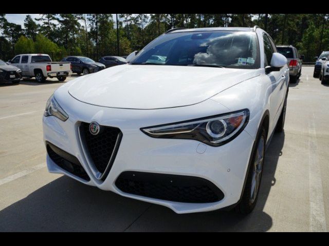 2018 Alfa Romeo Stelvio Ti Sport