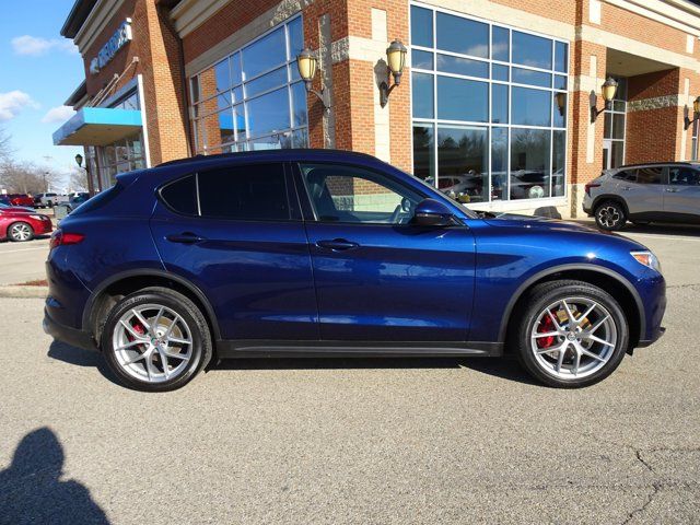 2018 Alfa Romeo Stelvio Ti Sport