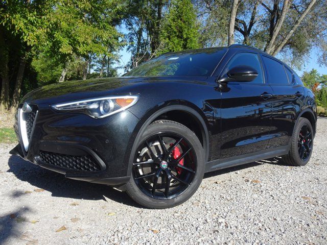 2018 Alfa Romeo Stelvio Ti Sport