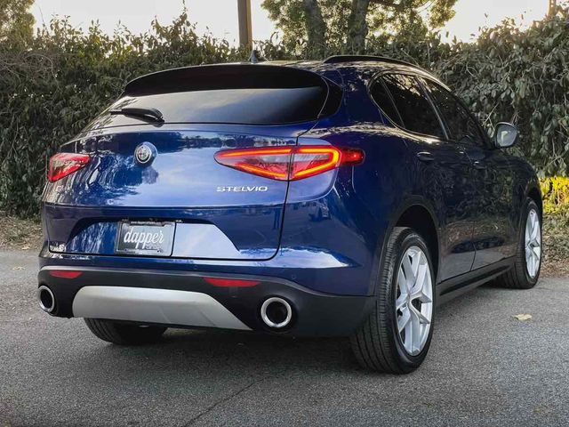 2018 Alfa Romeo Stelvio Ti Sport