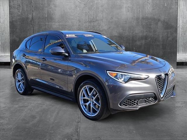 2018 Alfa Romeo Stelvio Ti Sport