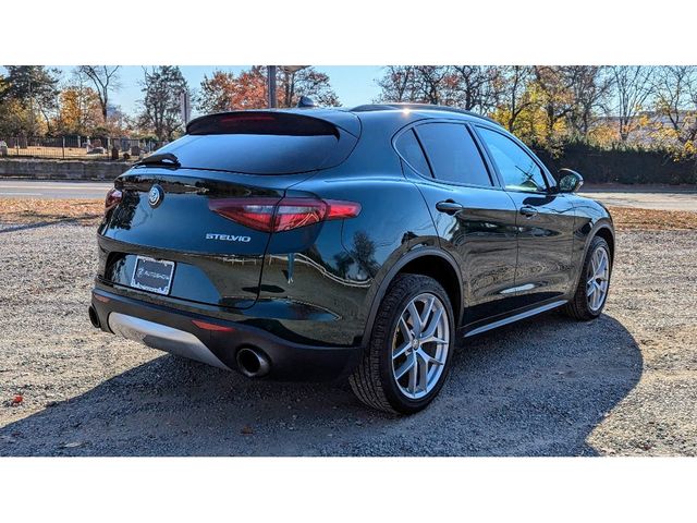 2018 Alfa Romeo Stelvio Ti Sport