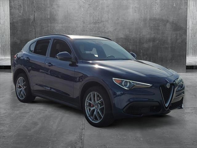 2018 Alfa Romeo Stelvio Ti Sport