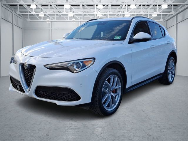 2018 Alfa Romeo Stelvio Ti Sport