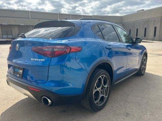 2018 Alfa Romeo Stelvio Ti Sport