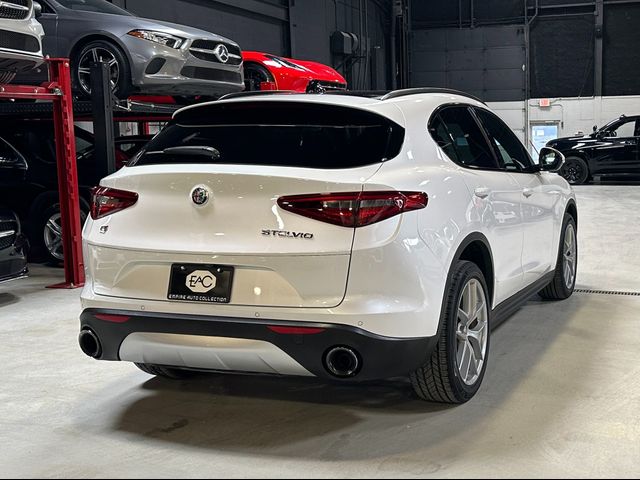 2018 Alfa Romeo Stelvio Ti Sport