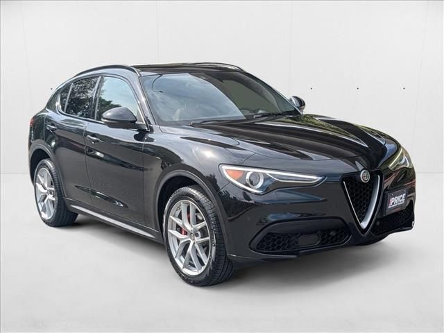 2018 Alfa Romeo Stelvio Ti Sport