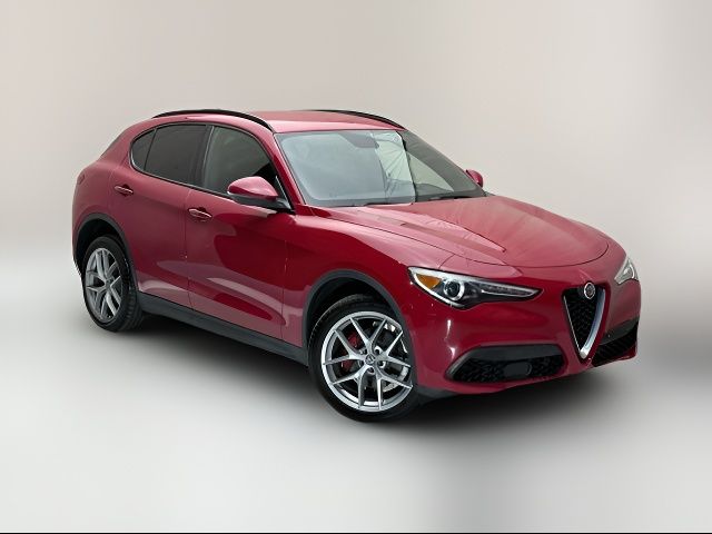 2018 Alfa Romeo Stelvio Ti Sport