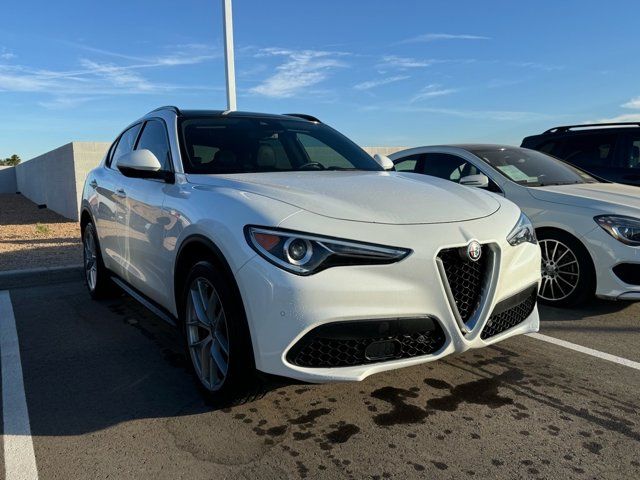 2018 Alfa Romeo Stelvio Ti Sport