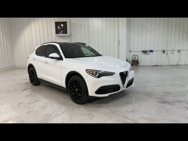 2018 Alfa Romeo Stelvio Ti Sport