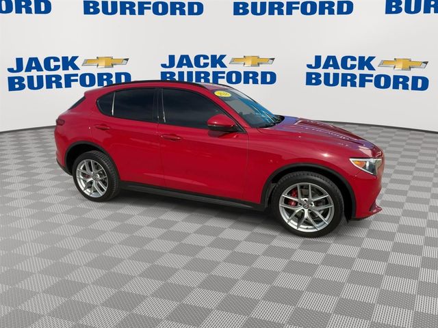 2018 Alfa Romeo Stelvio Ti Sport