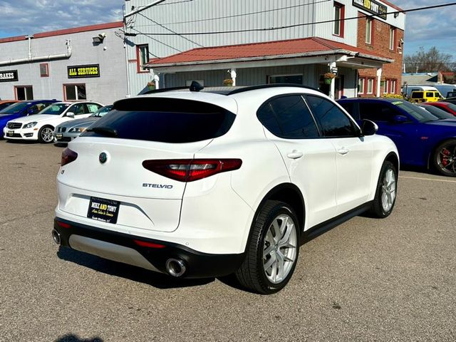 2018 Alfa Romeo Stelvio Ti Sport