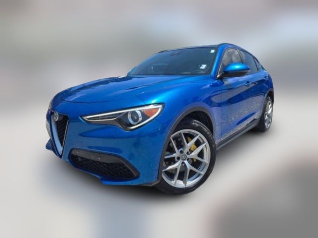 2018 Alfa Romeo Stelvio Ti Sport