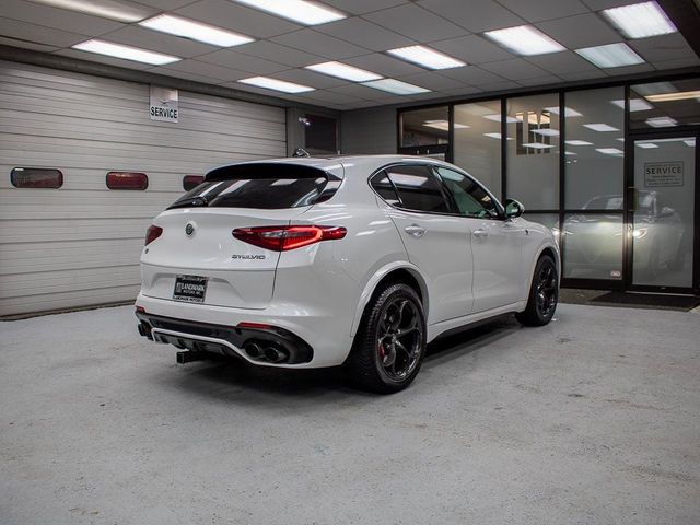 2018 Alfa Romeo Stelvio Quadrifoglio