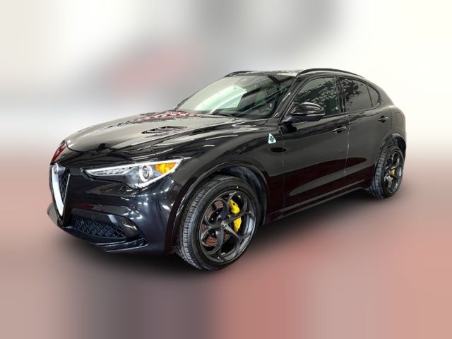 2018 Alfa Romeo Stelvio Quadrifoglio